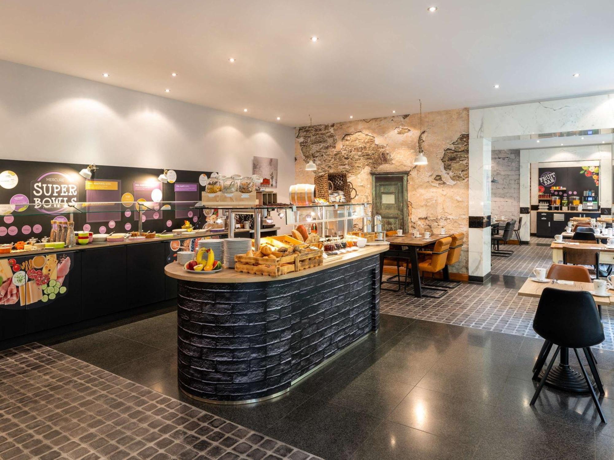 Mercure & Residenz Checkpoint Charlie Отель 4*