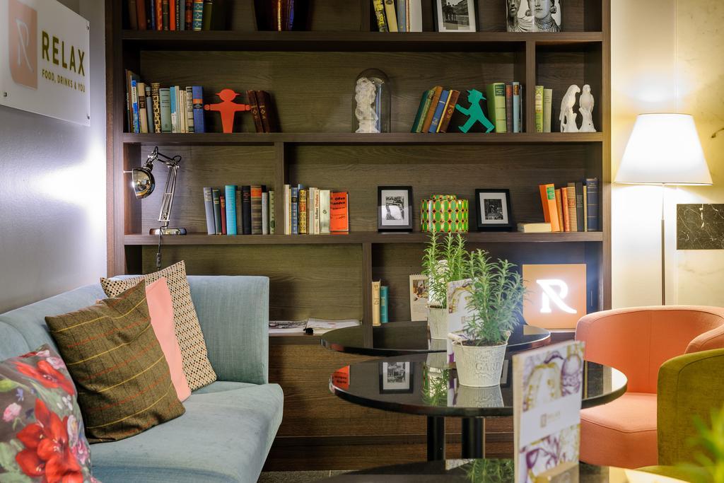 Отель Mercure & Residenz Checkpoint Charlie 4*